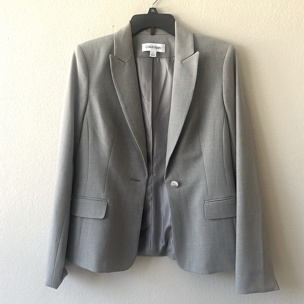 NWOT Calvin Klein gray blazer